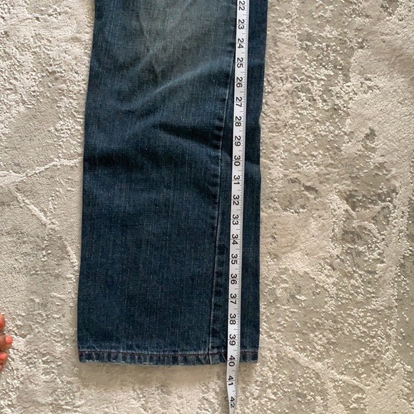 Men’s Levi Jeans - Picture 3 of 6